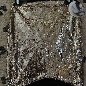 Line + Dot Hurley Sequin Skirt in Gold